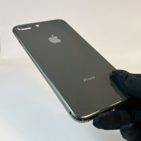 iPhone 8 Plus б/у Состояние "Хороший"